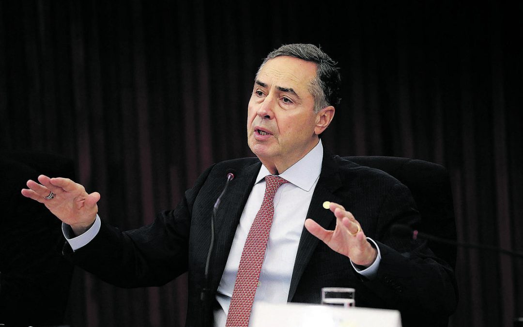 Quem não tomar vacina pode ser demitido